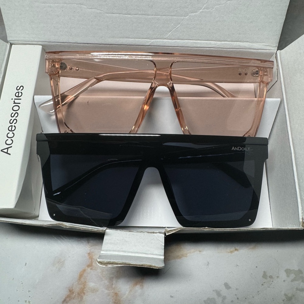 ANDOILT  Sunglasses For Men Women Trendy/Vintage Retro/Fashion NEW 1 open box